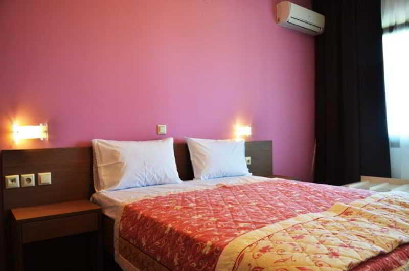 Hotel Aloe Скала-Потамиас Экстерьер фото